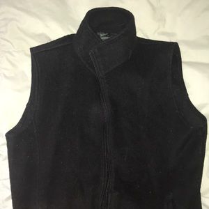 Black Fleece Vest